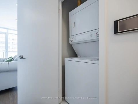 Photo 21 at 1203 - 65 Bremner Boulevard, Waterfront Communities C1, Toronto