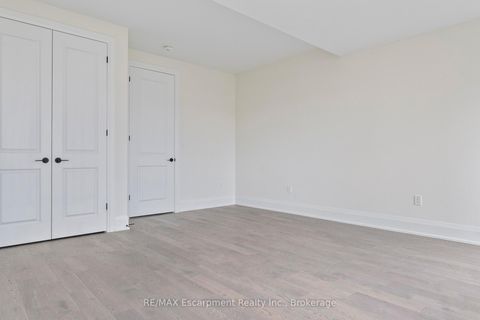 Photo 5 at 2 - 138 EAST Street, BR Bronte, Oakville