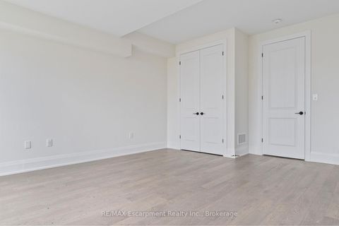 Photo 6 at 2 - 138 EAST Street, BR Bronte, Oakville