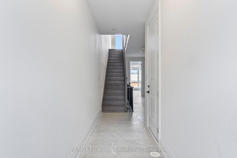 Photo 13 at 2 - 138 EAST Street, BR Bronte, Oakville