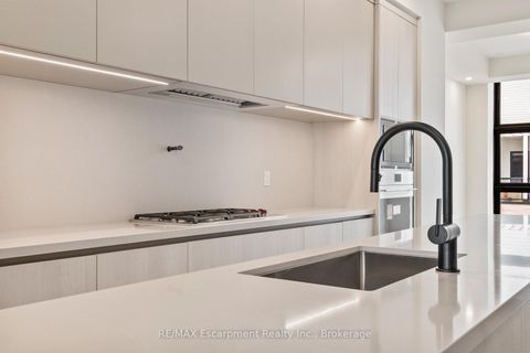Photo 20 at 2 - 138 EAST Street, BR Bronte, Oakville
