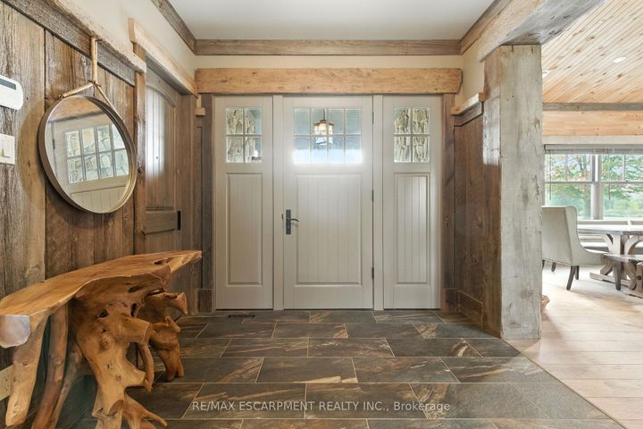 Photo 3 at 437 6th Concession Road E, Rural Flamborough, Hamilton
