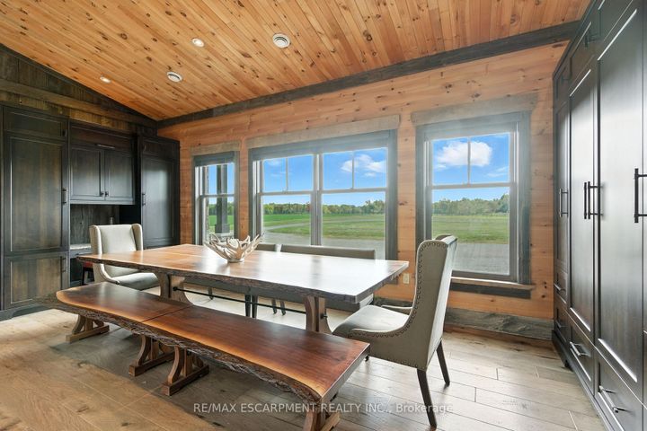 Photo 5 at 437 6th Concession Road E, Rural Flamborough, Hamilton