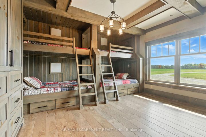 Photo 12 at 437 6th Concession Road E, Rural Flamborough, Hamilton