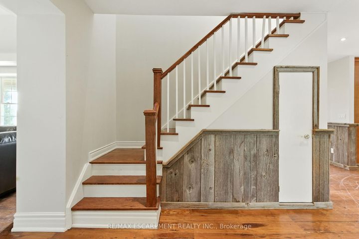Photo 22 at 437 6th Concession Road E, Rural Flamborough, Hamilton