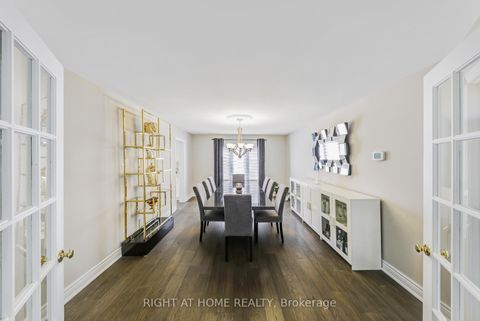 Photo 11 at 20 Woburn Drive, Islington Woods, Vaughan