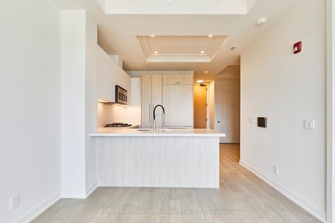 Photo 17 at 407 - 123 Maurice Drive, CO Central, Oakville