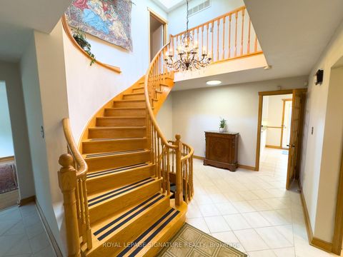 Photo 15 at 6 Satchell Boulevard, Centennial Scarborough, Toronto