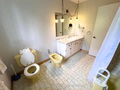 Photo 19 at 6 Satchell Boulevard, Centennial Scarborough, Toronto