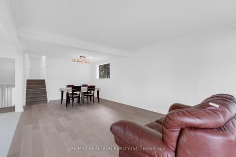Photo 5 at 53 Knighton Drive, Victoria Village, Toronto