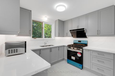 Photo 8 at 53 Knighton Drive, Victoria Village, Toronto