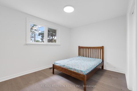 Photo 12 at 53 Knighton Drive, Victoria Village, Toronto