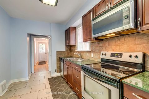 Photo 16 at 593 Royal York Road, Queensway, Toronto