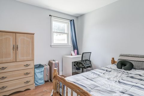 Photo 11 at 27 Horton Boulevard, Eglinton East, Toronto