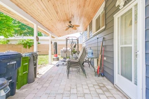 Photo 18 at 27 Horton Boulevard, Eglinton East, Toronto
