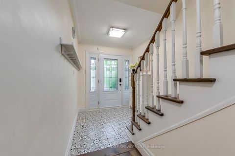 Photo 4 at 2101 Shady Glen Road, WM Westmount, Oakville