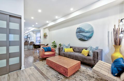 Photo 3 at 717 Palmerston Avenue, Annex, Toronto