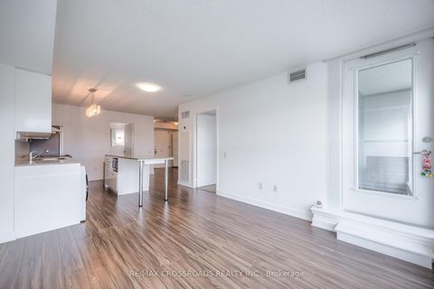 Photo 6 at 206 - 15 Singer Court, Bayview Village, Toronto