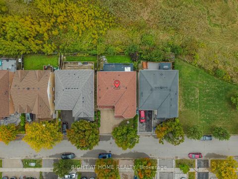 Photo 4 at 21 Hoptree Avenue, Rouge E11, Toronto