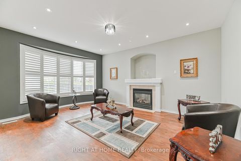 Photo 14 at 21 Hoptree Avenue, Rouge E11, Toronto