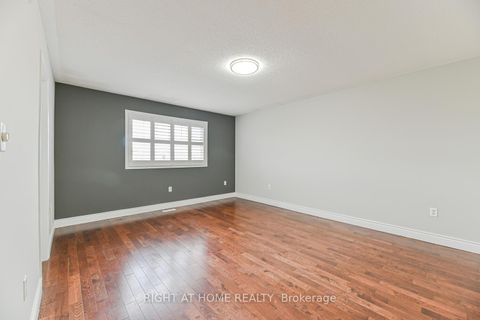 Photo 18 at 21 Hoptree Avenue, Rouge E11, Toronto
