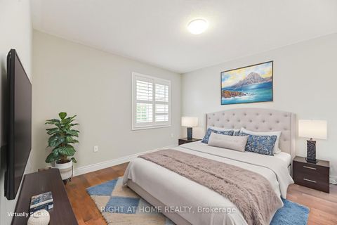 Photo 25 at 21 Hoptree Avenue, Rouge E11, Toronto
