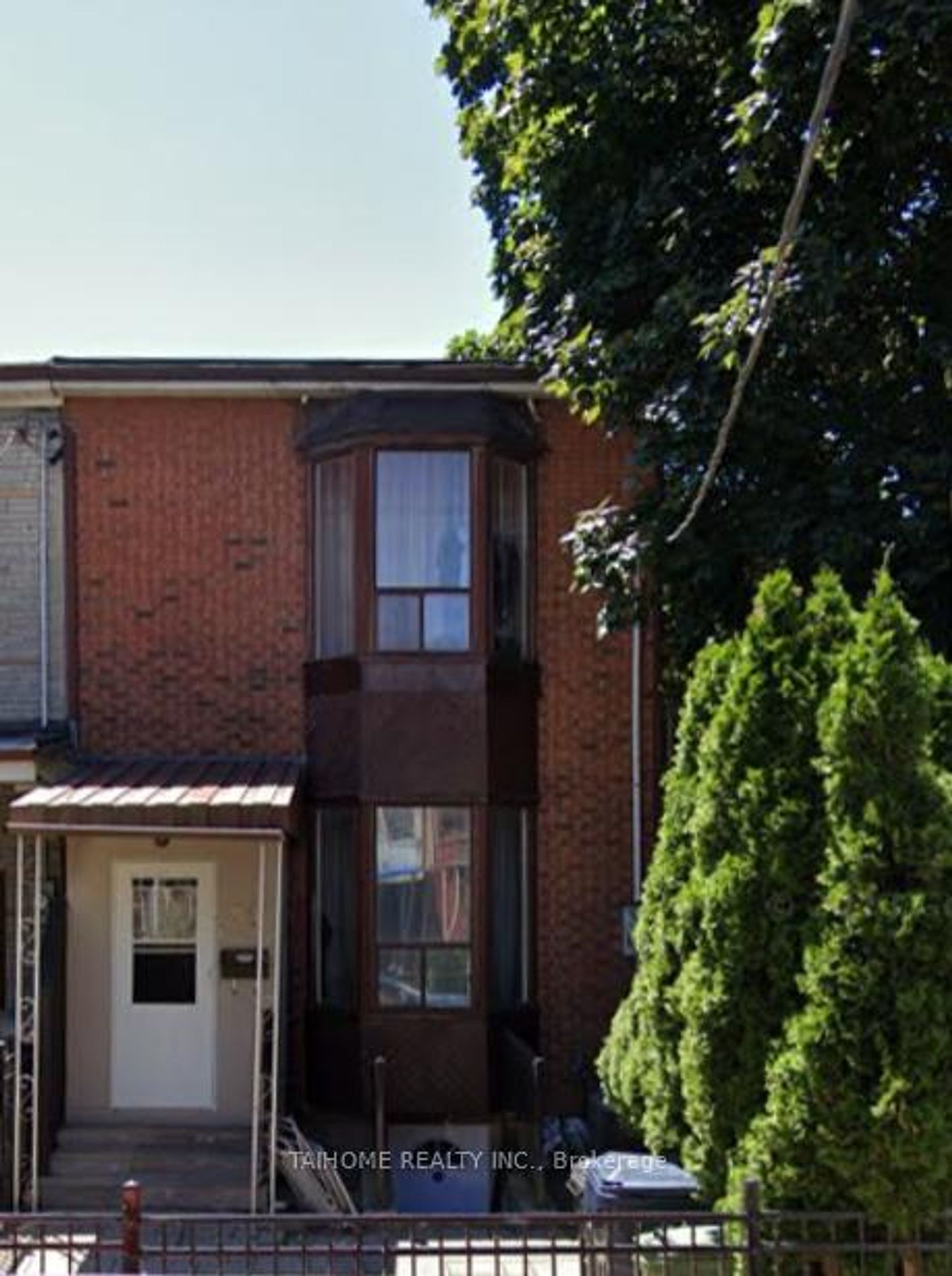 59 Oxford Street, Chinatown, Toronto 