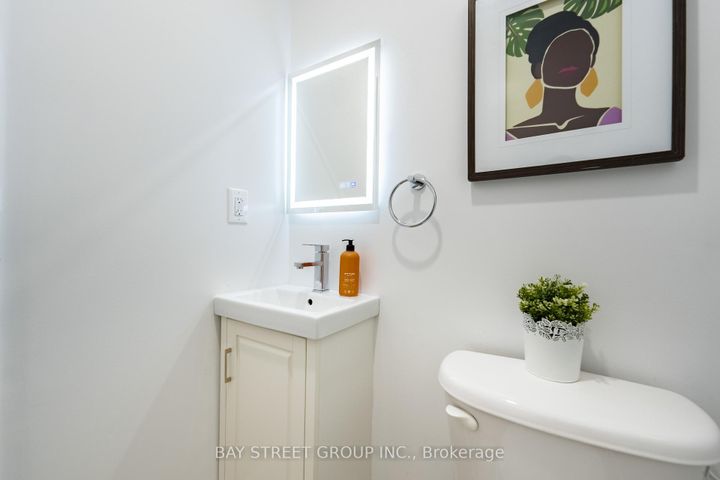 Photo 8 at 38 Pike Lane, Cornell, Markham
