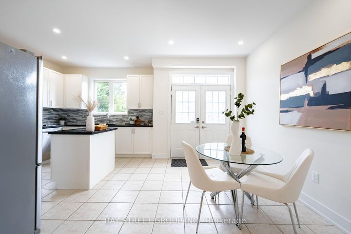 Photo 13 at 38 Pike Lane, Cornell, Markham