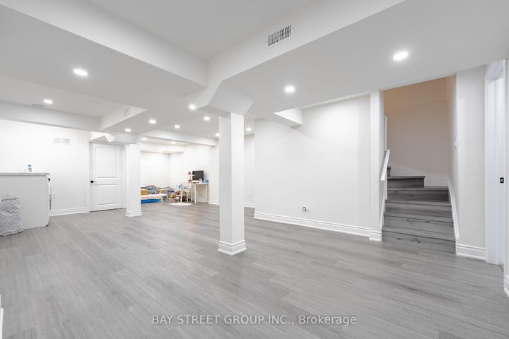 Photo 28 at 38 Pike Lane, Cornell, Markham
