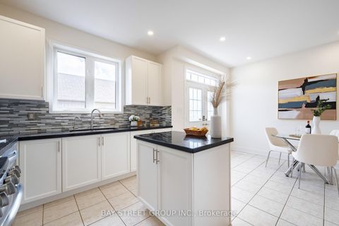 Photo 17 at 38 Pike Lane, Cornell, Markham
