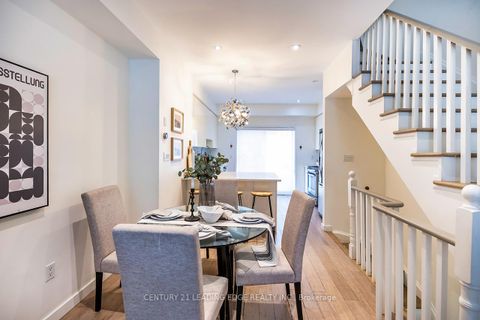 Photo 24 at 57 - 113 The Queensway Way N, Swansea, Toronto