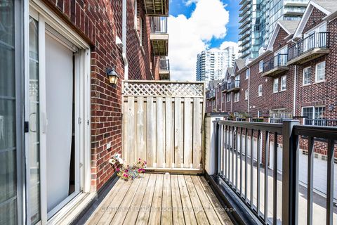 Photo 34 at 57 - 113 The Queensway Way N, Swansea, Toronto