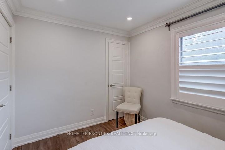 Photo 17 at 72 Newton Drive, Newtonbrook East, Toronto