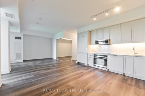 Photo 16 at 801 - 250 Lawrence Avenue W, Lawrence Park North, Toronto