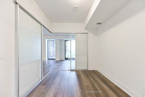 Photo 25 at 801 - 250 Lawrence Avenue W, Lawrence Park North, Toronto
