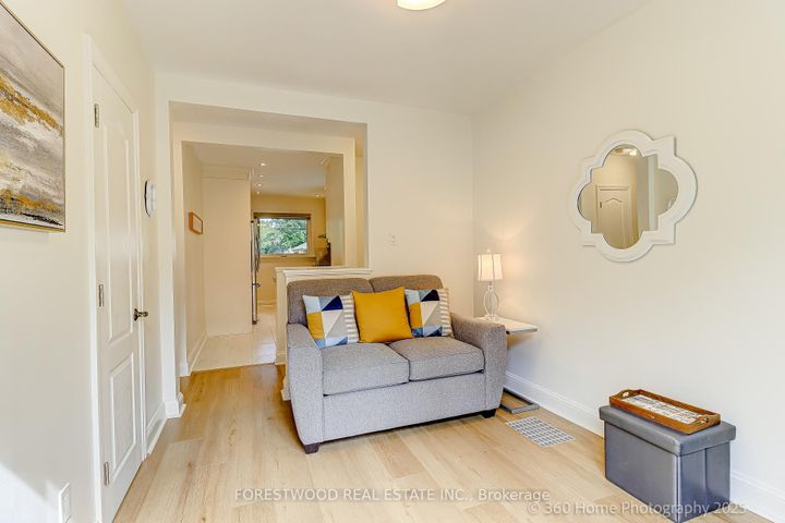 Photo 16 at 16 Westhead Road, Alderwood, Toronto