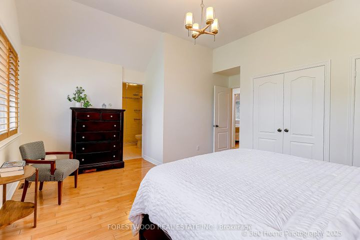 Photo 21 at 16 Westhead Road, Alderwood, Toronto