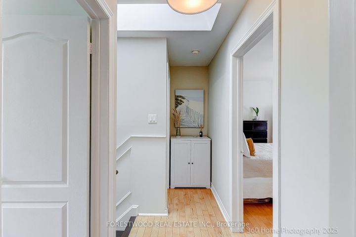 Photo 26 at 16 Westhead Road, Alderwood, Toronto