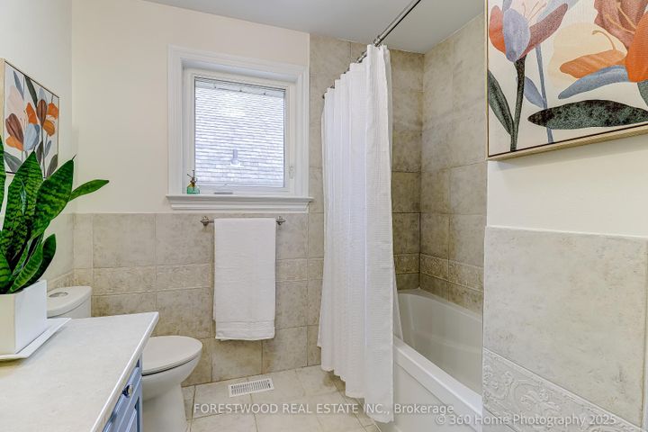 Photo 28 at 16 Westhead Road, Alderwood, Toronto
