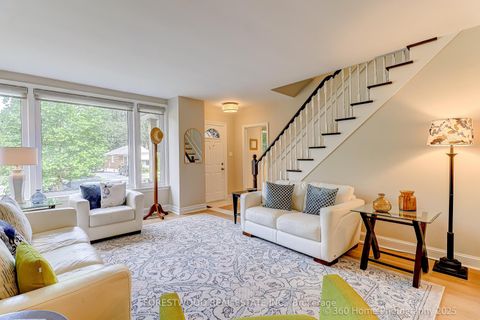 Photo 6 at 16 Westhead Road, Alderwood, Toronto