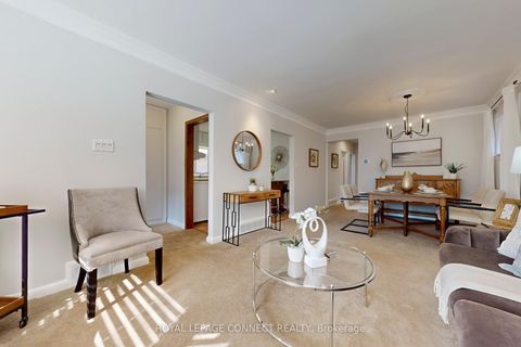 Photo 3 at 12 Penworth Road, Maryvale, Toronto