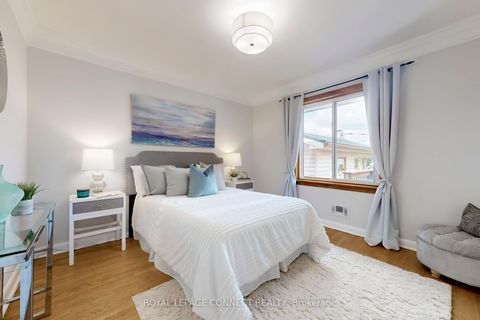 Photo 16 at 12 Penworth Road, Maryvale, Toronto