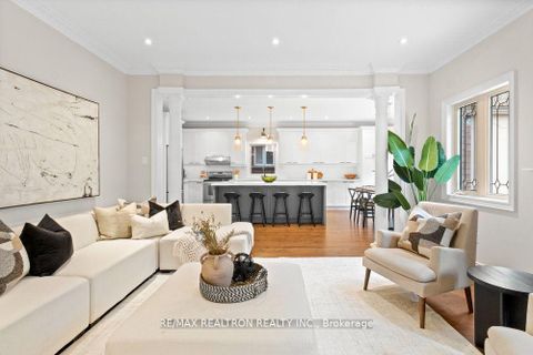 Photo 3 at 126 Ner Israel Drive, Patterson, Vaughan