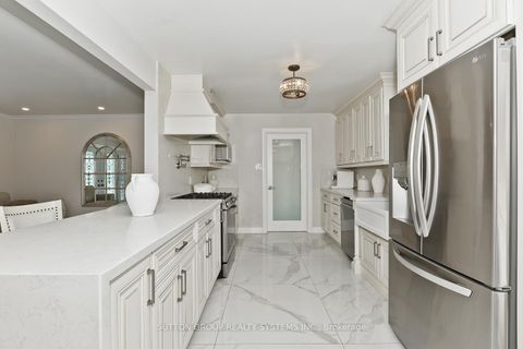 Photo 5 at OPEN HOUSE SATUR - 214 ASHFORD Drive, Painswick South, Barrie