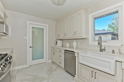 Photo 8 at OPEN HOUSE SATUR - 214 ASHFORD Drive, Painswick South, Barrie