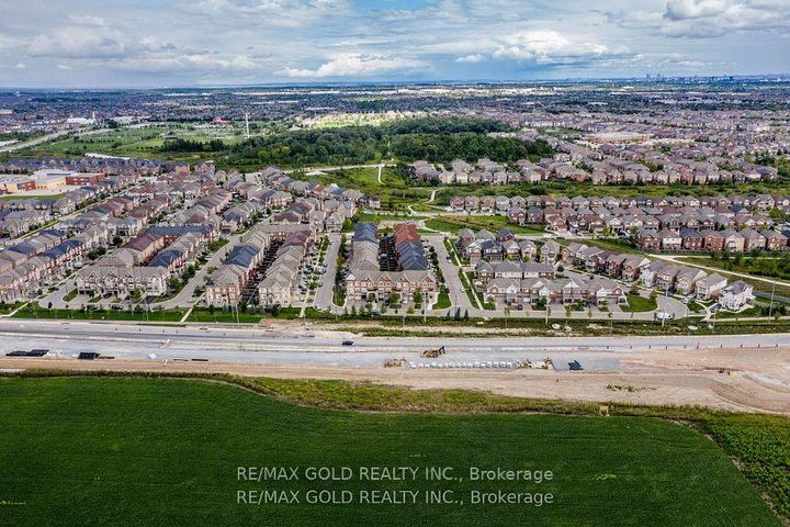 Photo 24 at 34 Rockbrook Trail, Northwest Brampton, Brampton