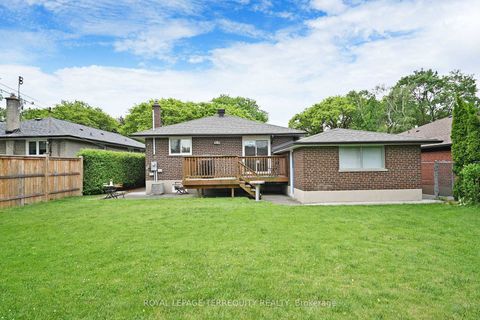 Photo 37 at 8 Cromer Place, Richview, Toronto