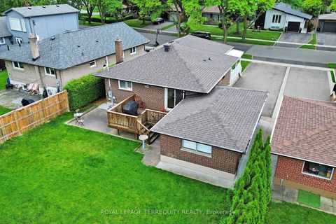 Photo 40 at 8 Cromer Place, Richview, Toronto