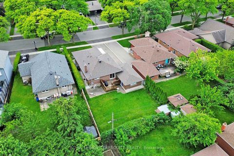 Photo 42 at 8 Cromer Place, Richview, Toronto